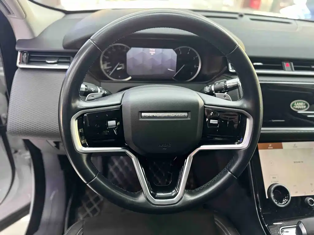 Land Rover Range Rover Velar 2022 — фото 13