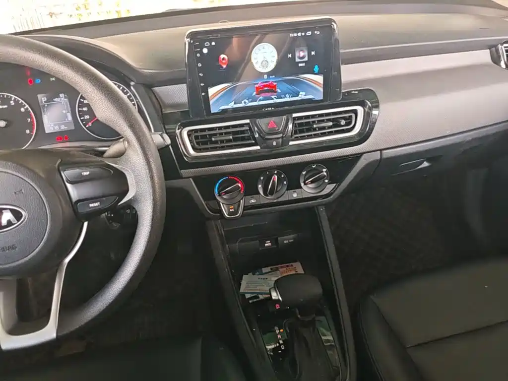 Kia Forte 2021 — фото 13