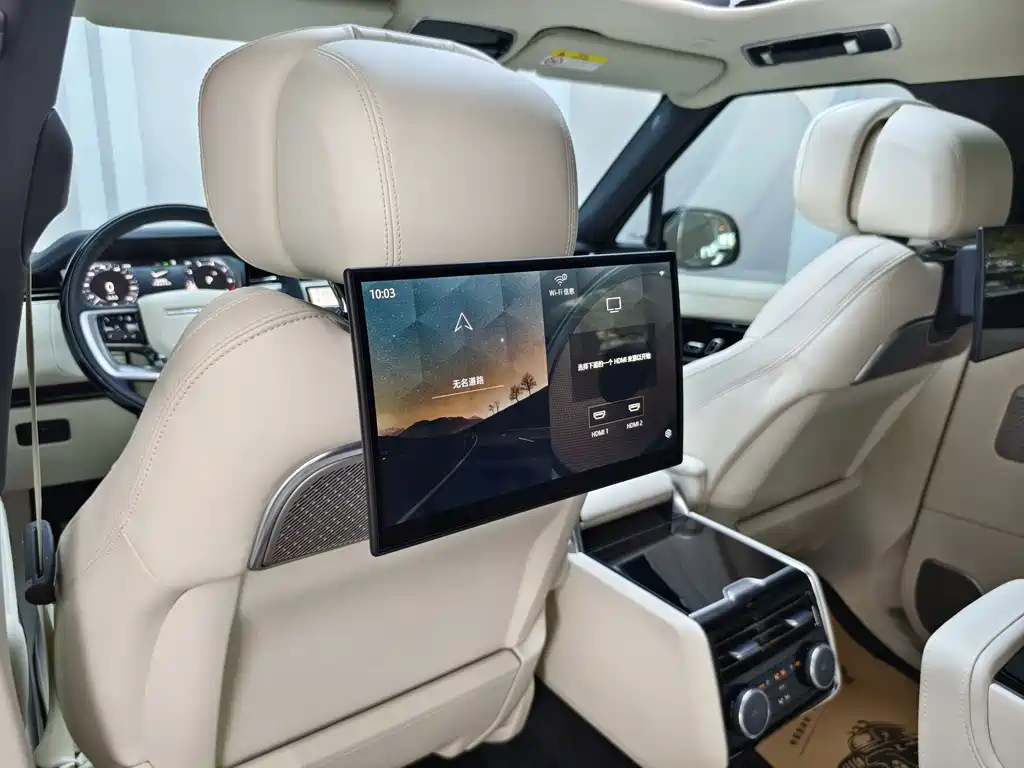 Land Rover Range Rover 2024 — фото 10