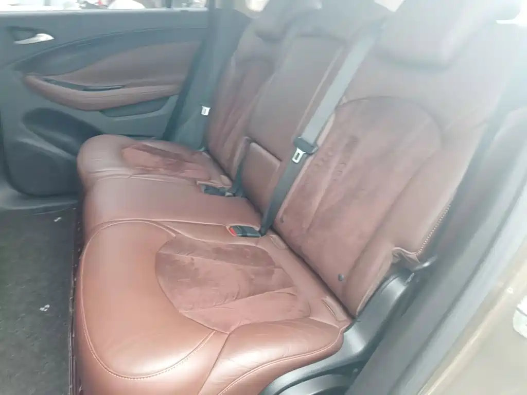 Buick Envision Plus 2016 — фото 17