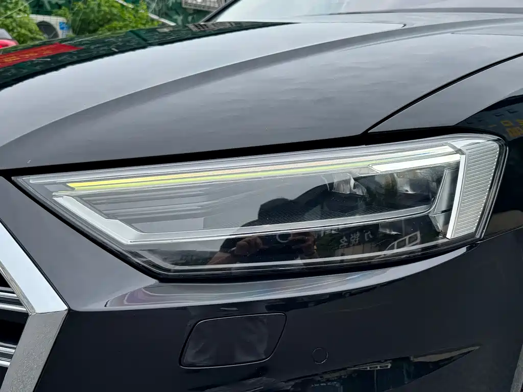 Audi A8 2019