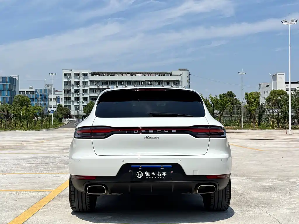Porsche Macan 2021 — фото 5