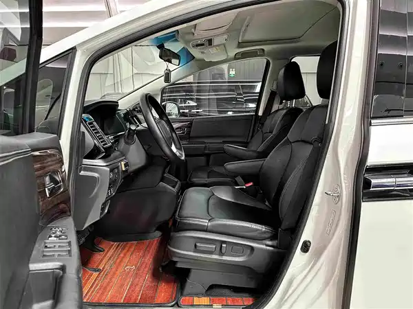 Honda Elysion 2019