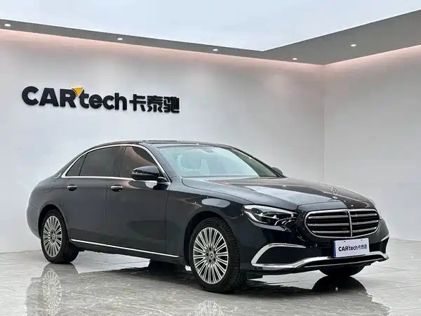 Mercedes-Benz E-Class 2023