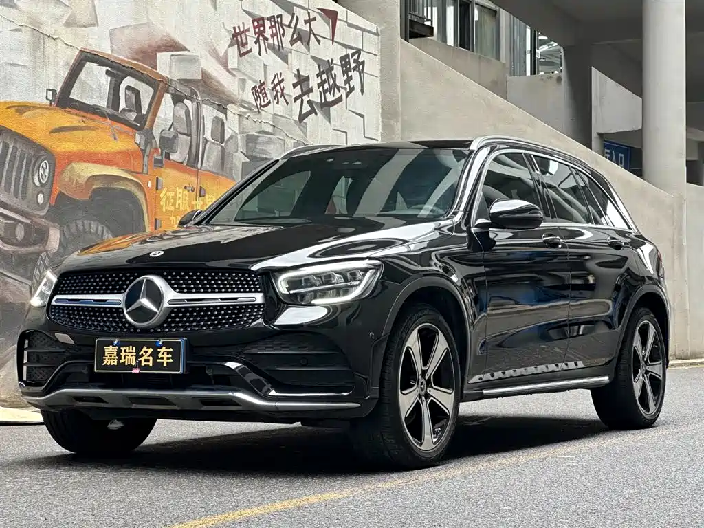 Mercedes-Benz GLC 2022 — фото 1