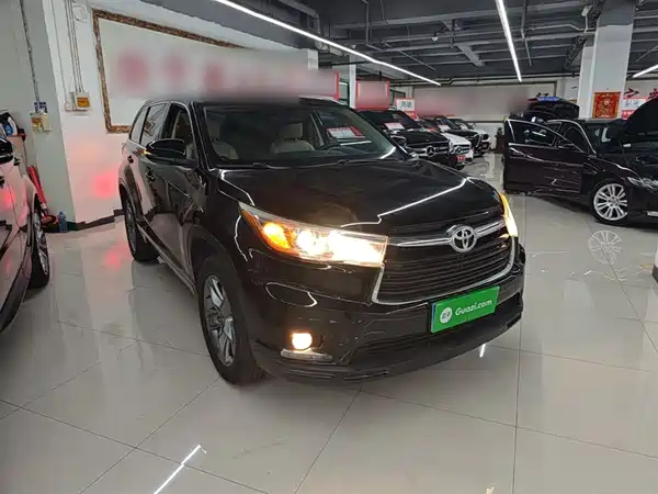 Toyota Highlander 2015