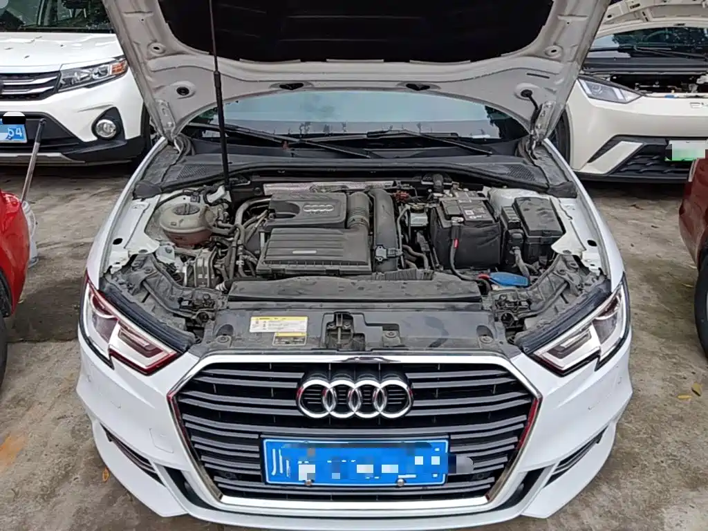 Audi A3 2018 — фото 20