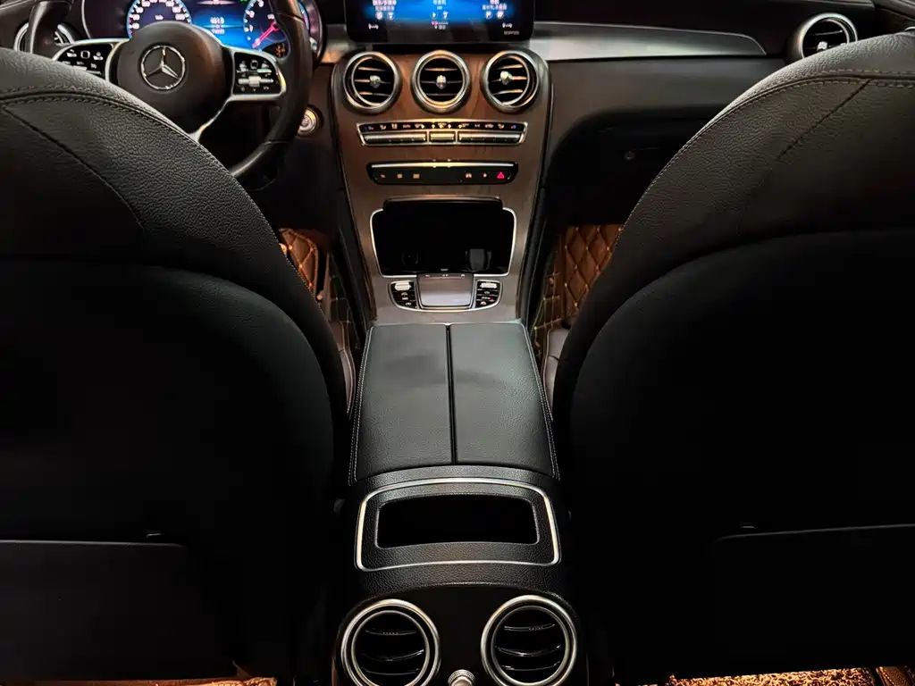 Mercedes-Benz GLC 2020 — фото 10