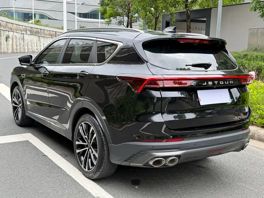 Jetour X70 PLUS 2021 — фото 15