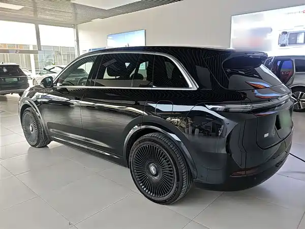 Li Auto L7 2024