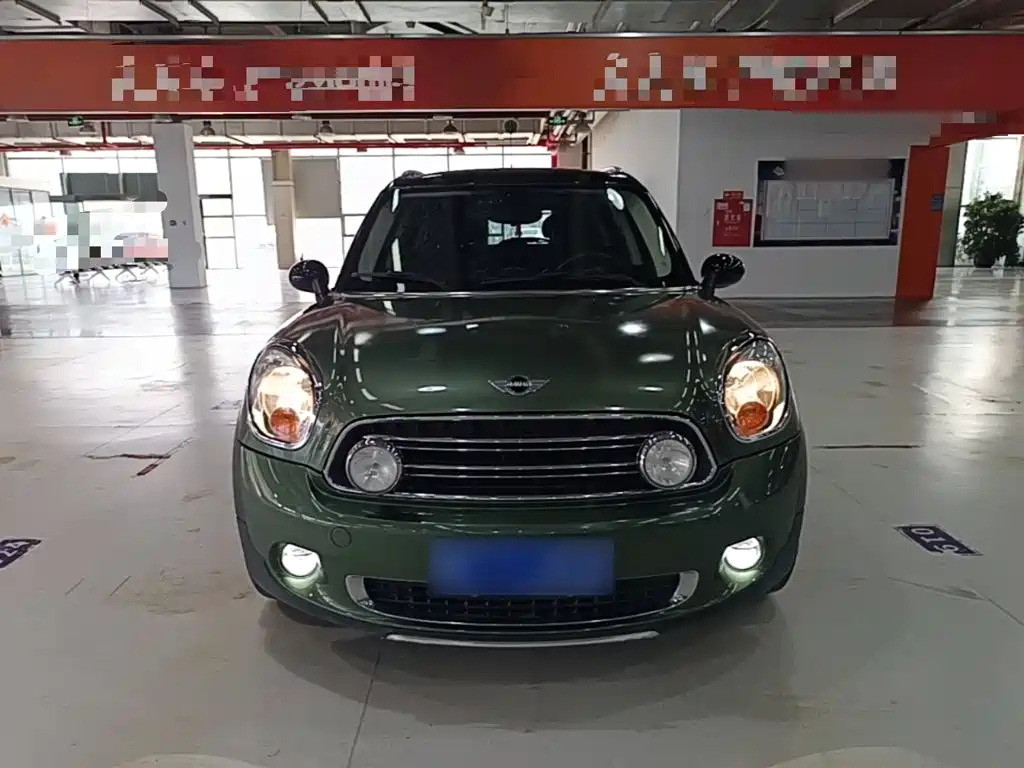 MINI Countryman 2016