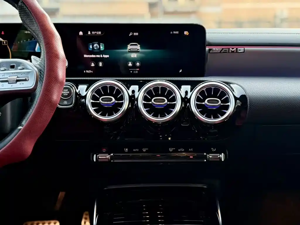 Mercedes-Benz Mercedes CLA AMG 2021 — фото 17