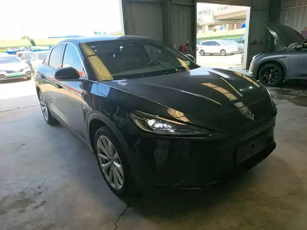 Arcfox Alpha S 2024