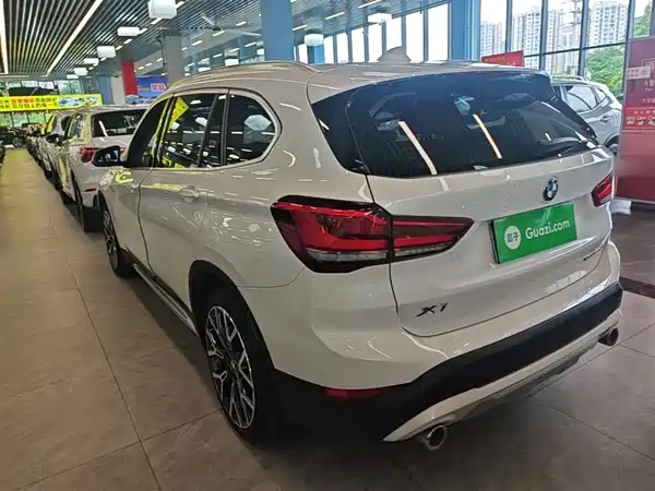 BMW X1 2021
