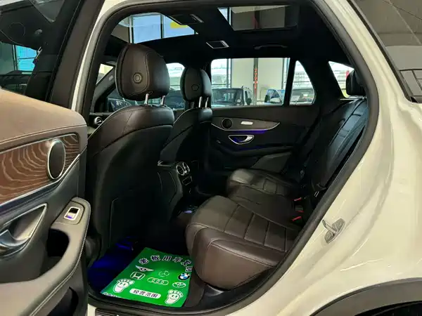 Mercedes-Benz GLC 2020