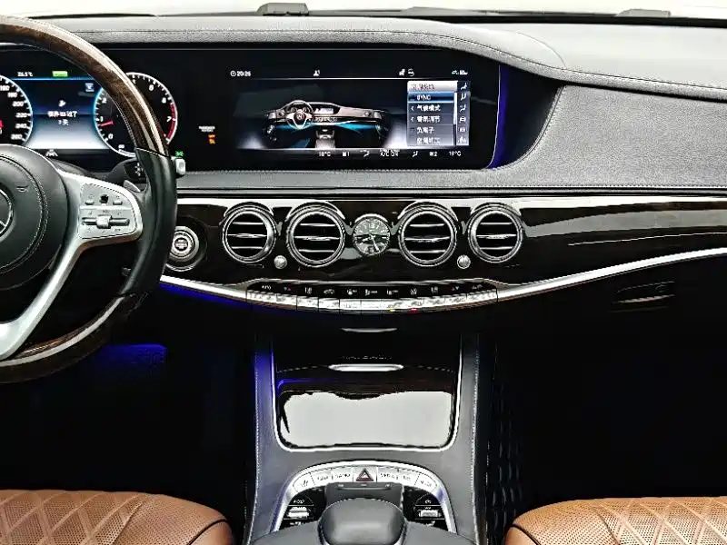 Mercedes-Benz Maybach S-Class 2021 — фото 8