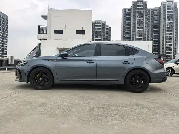 MG MG6 2021