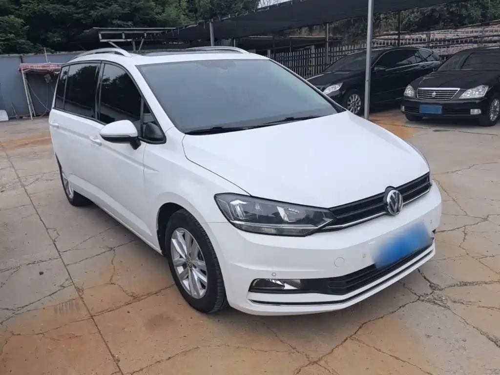 Volkswagen Touran 2019