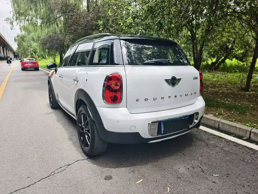 MINI Countryman 2015