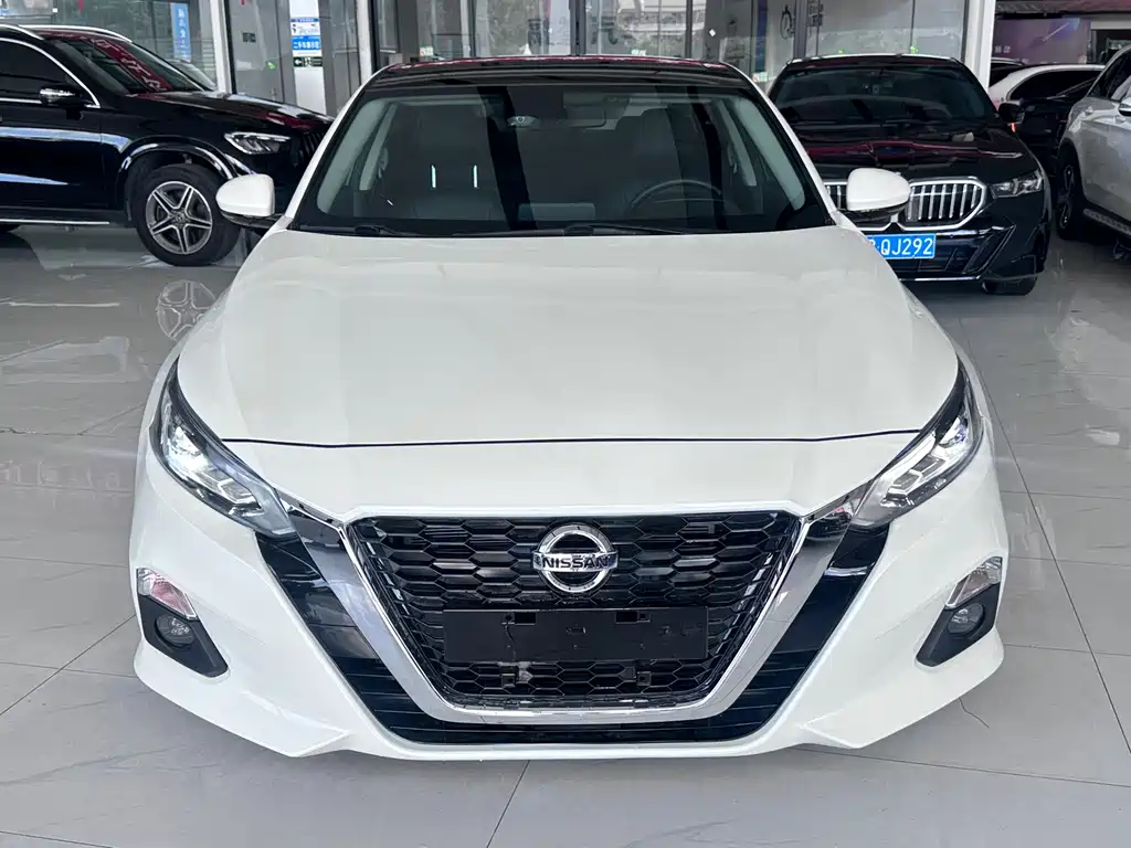 Nissan Teana 2021