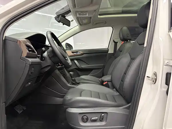 Volkswagen Tharu 2022