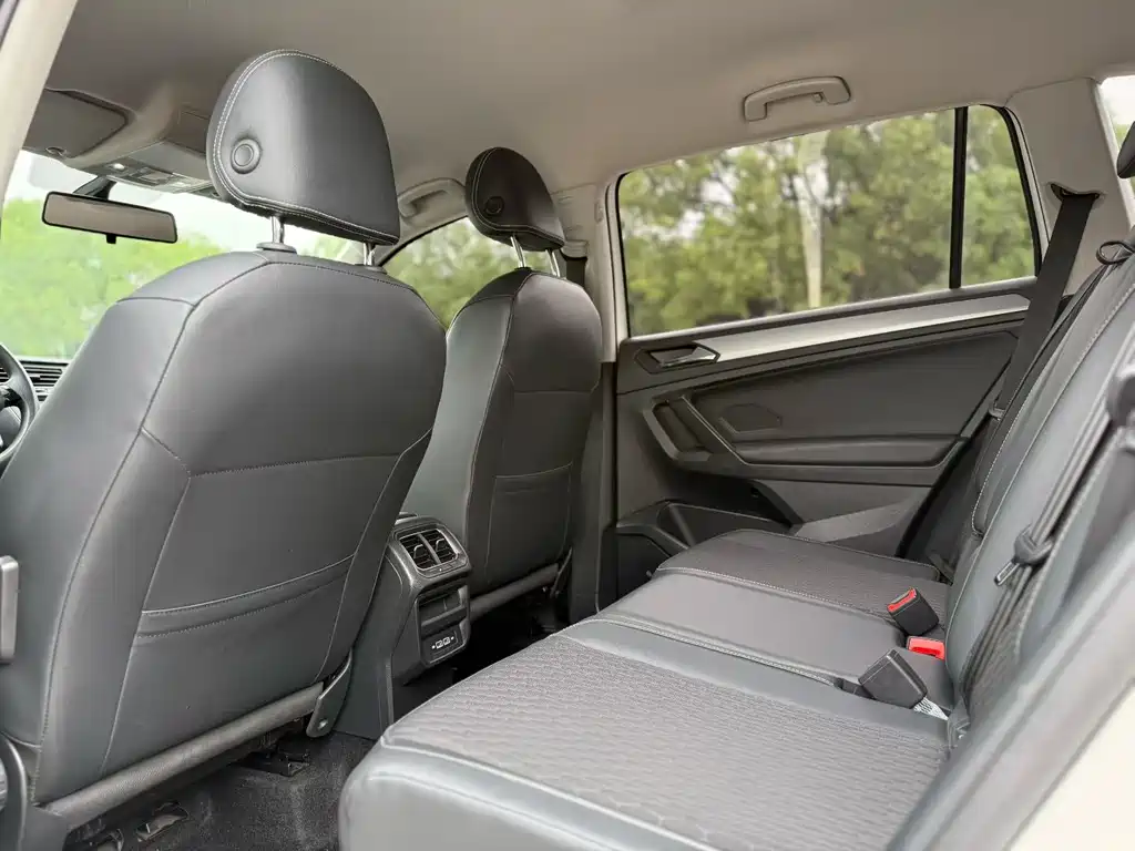 Volkswagen Tiguan L 2021