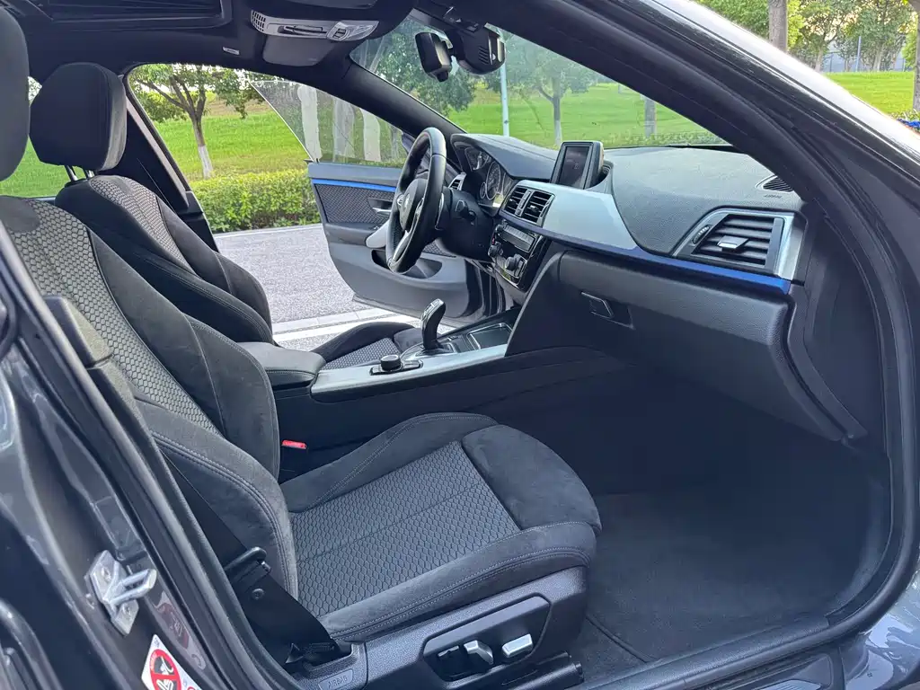 BMW 4 Series 2018 — фото 13