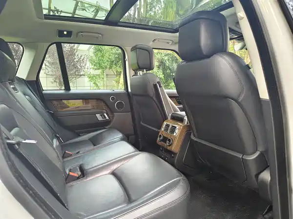 Land Rover Range Rover 2019