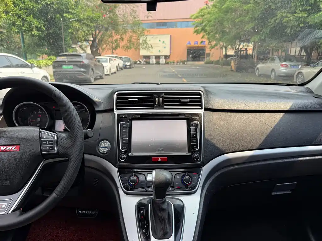 Haval H6 2015 — фото 12