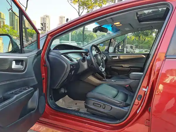 Honda Jade 2014