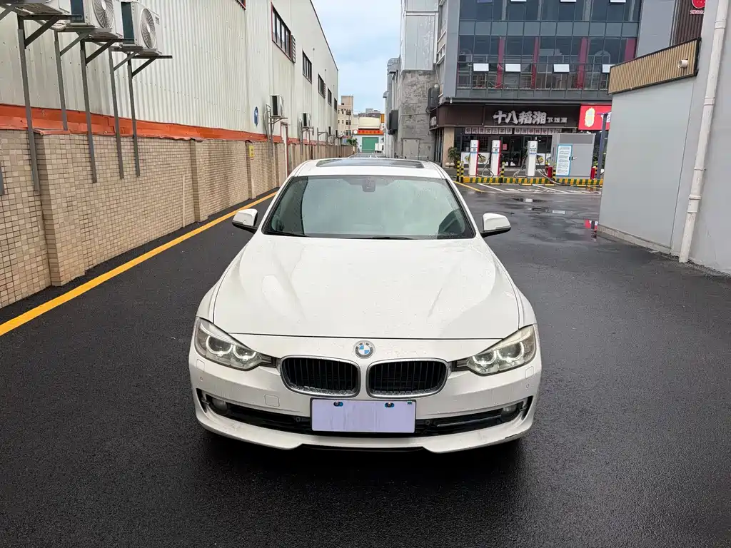 BMW 3 Series 2015