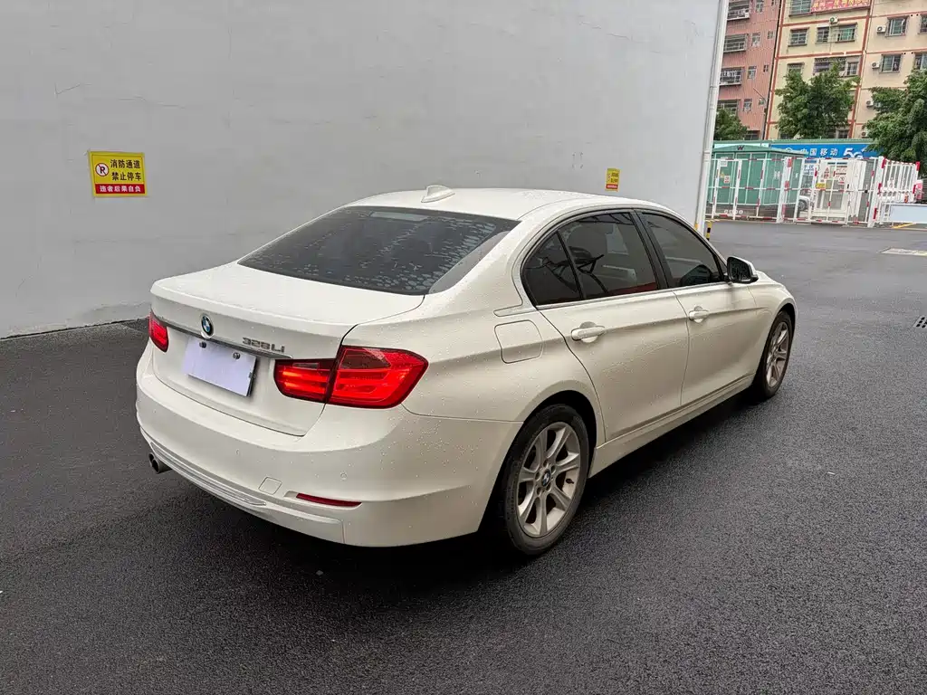BMW 3 Series 2015 — фото 9