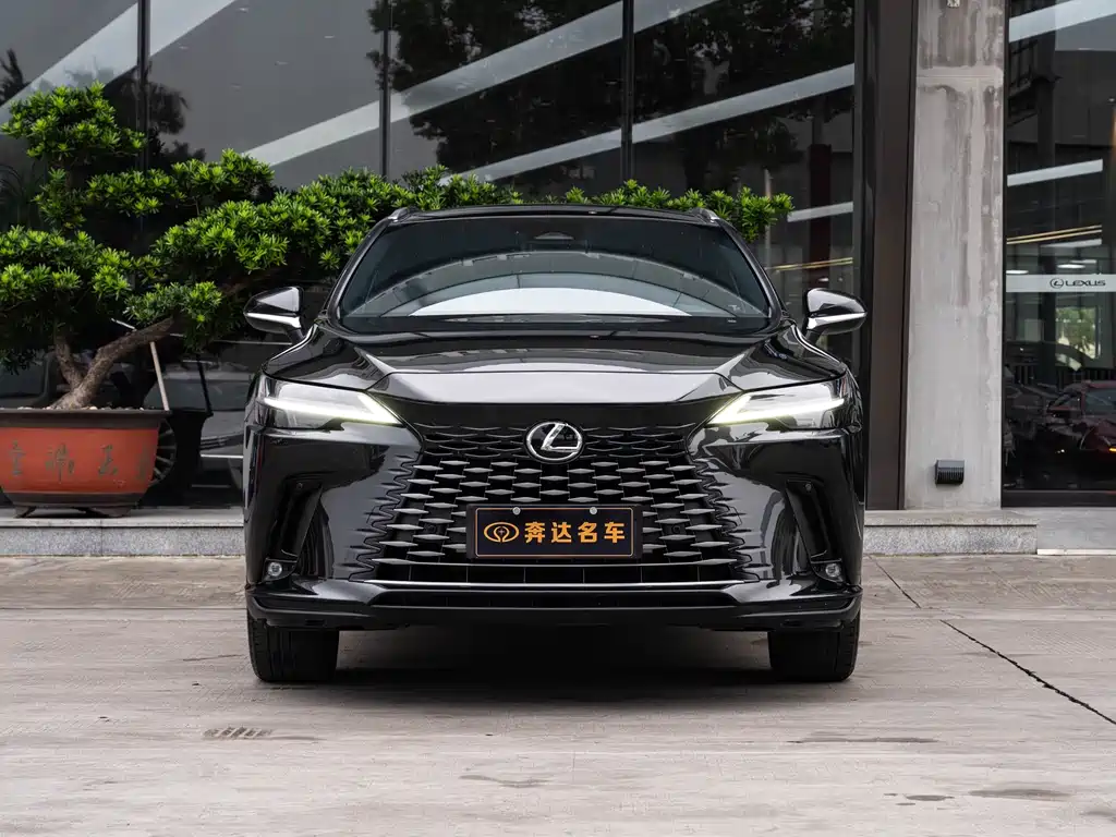 Lexus RX 2024
