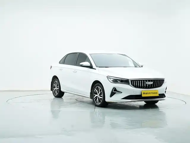 Geely Emgrand 2024