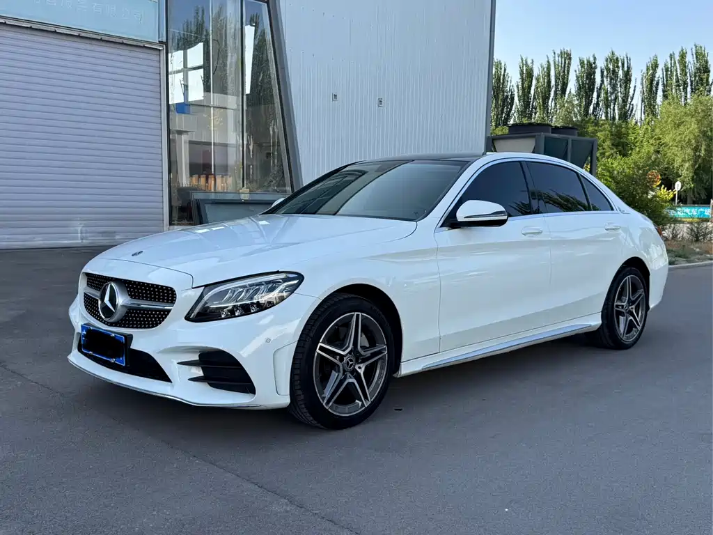 Mercedes-Benz C-Class 2020