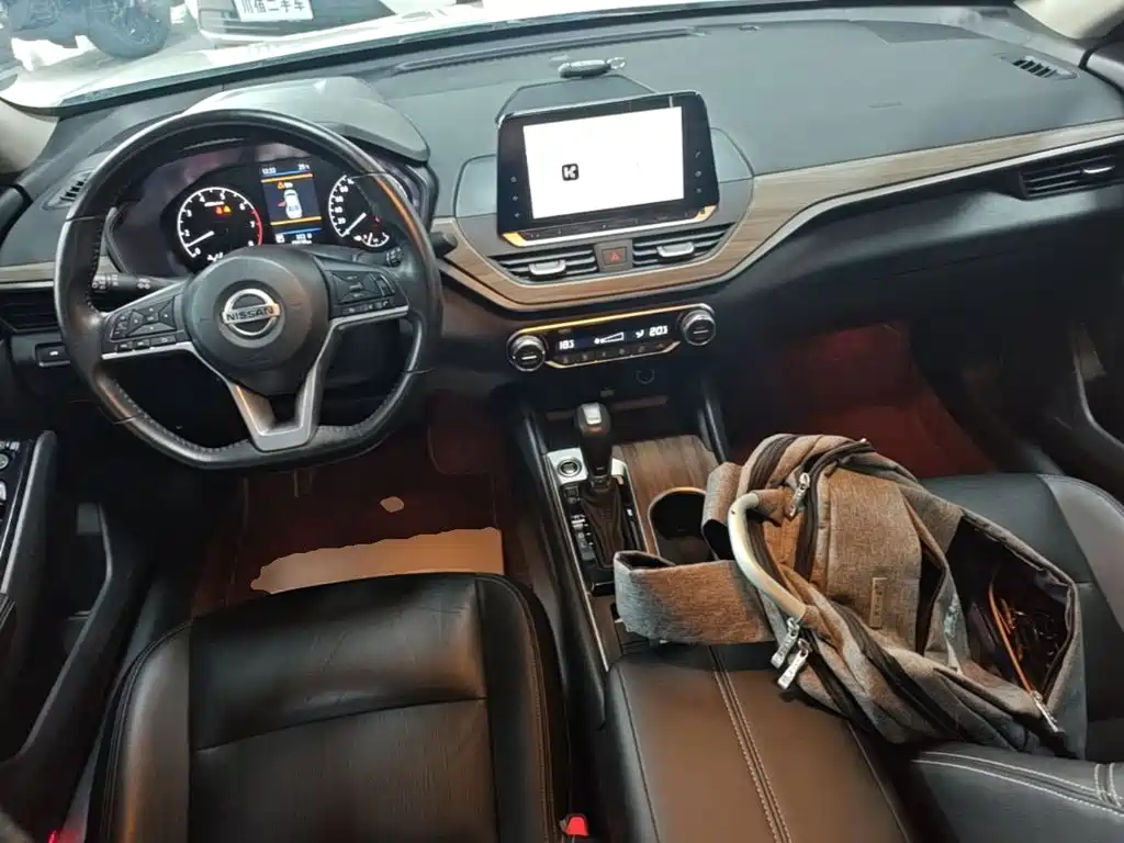 Nissan Teana 2022 — фото 10