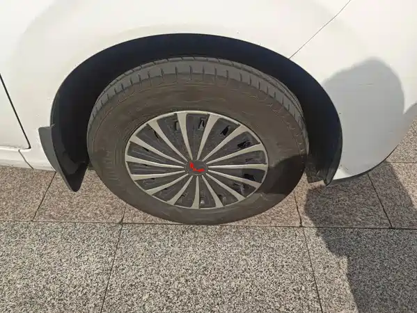 Wuling Hongguang New Energy 2025