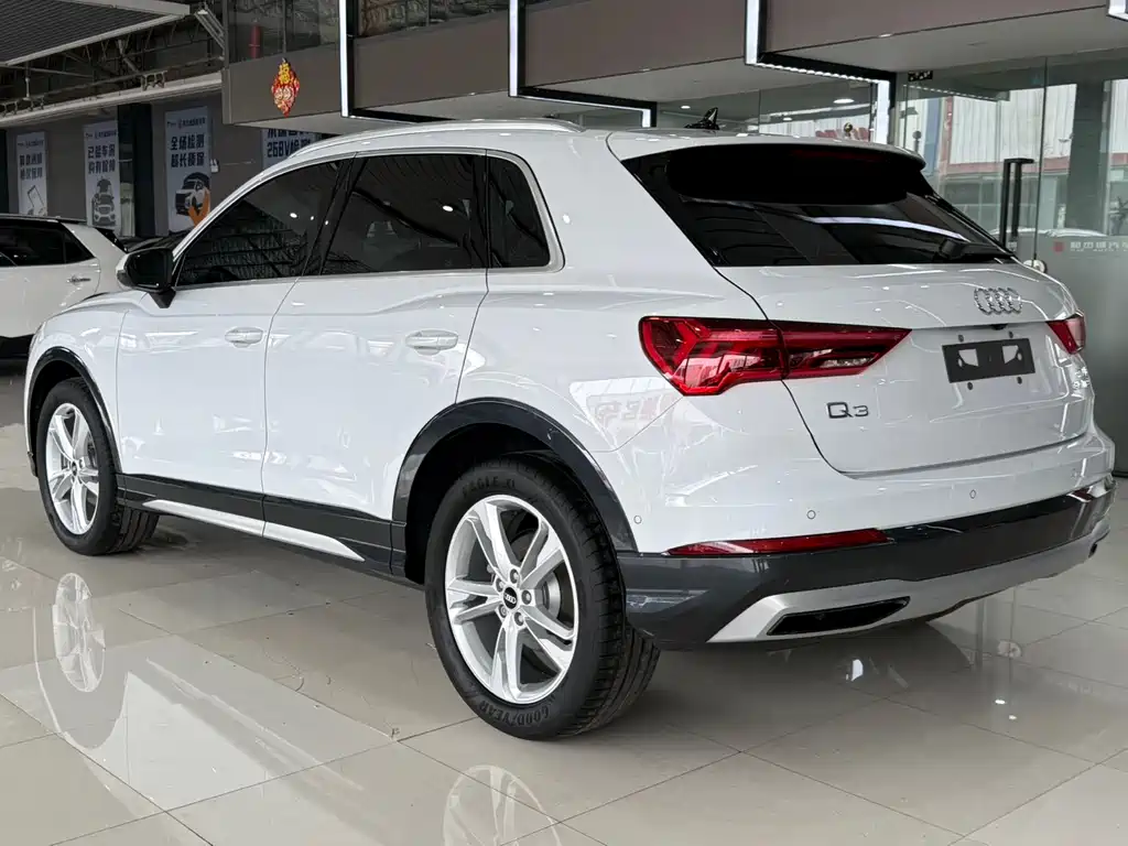 Audi Q3 2022