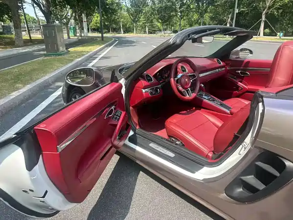 Porsche 718 2023