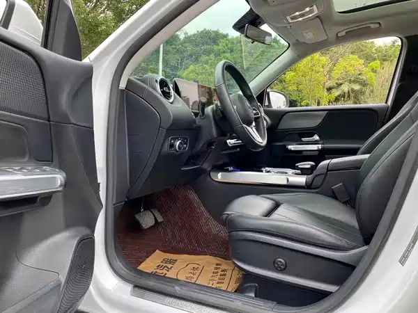 Mercedes-Benz GLB 2020