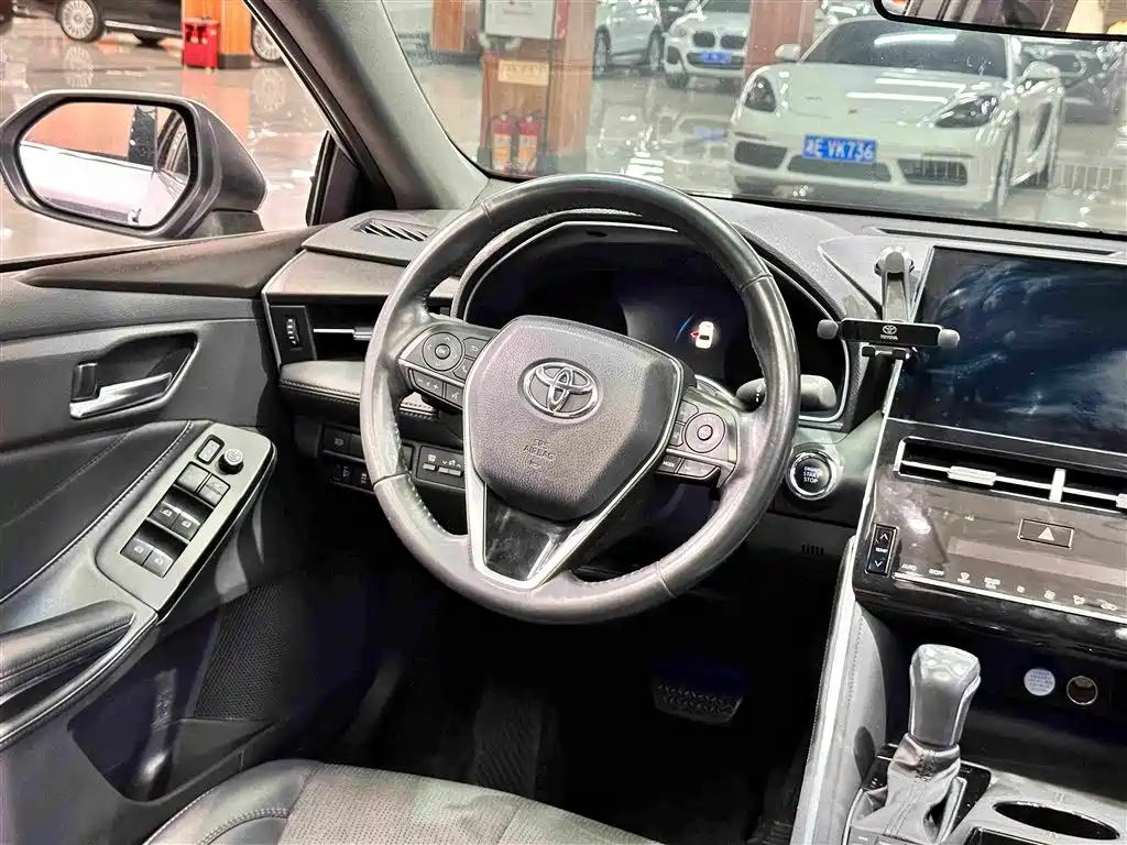 Toyota Avalon 2023 — фото 12