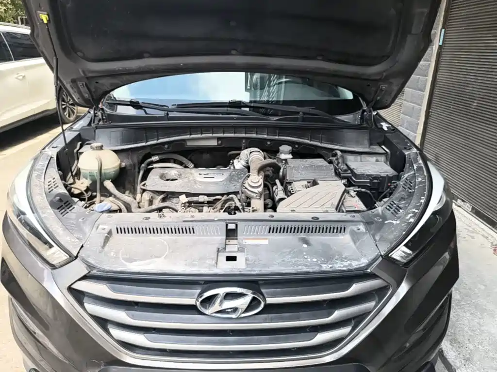 Hyundai Tucson 2017 — фото 20