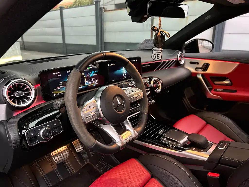 Mercedes-Benz GLA AMG 2022 — фото 9