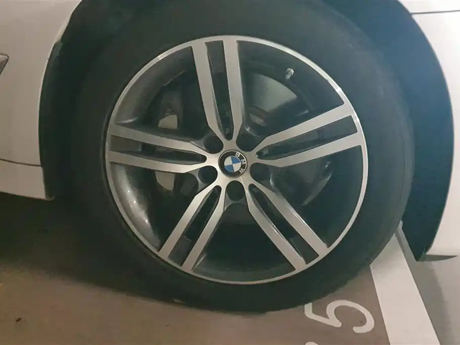 BMW 5 Series 2021