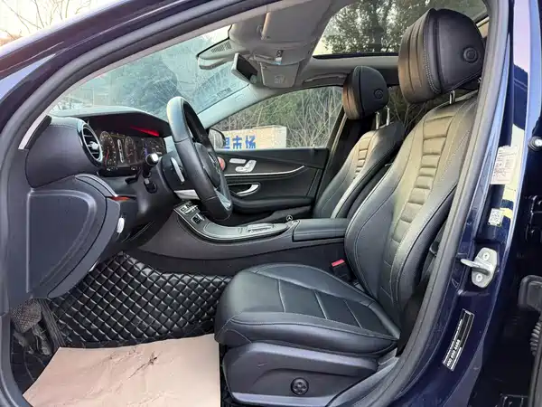 Mercedes-Benz E-Class 2020