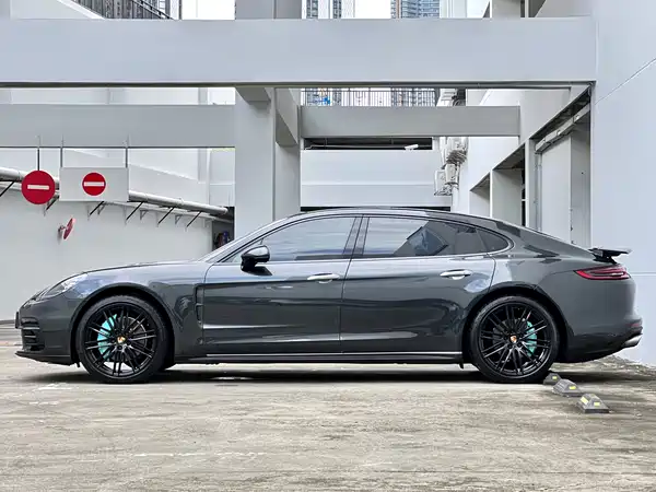 Porsche Panamera 2017
