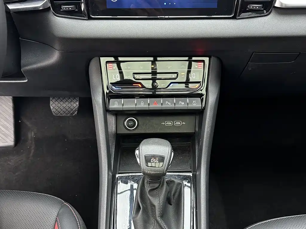 Skoda Karoq 2022 — фото 15