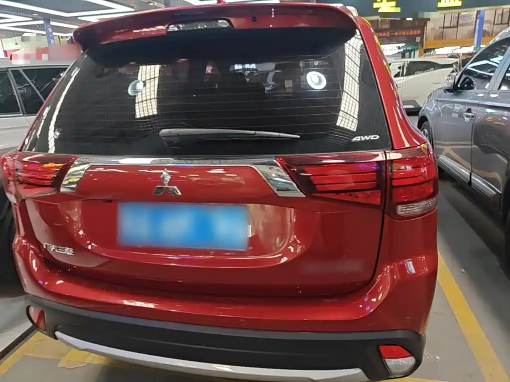 Mitsubishi Outlander 2017
