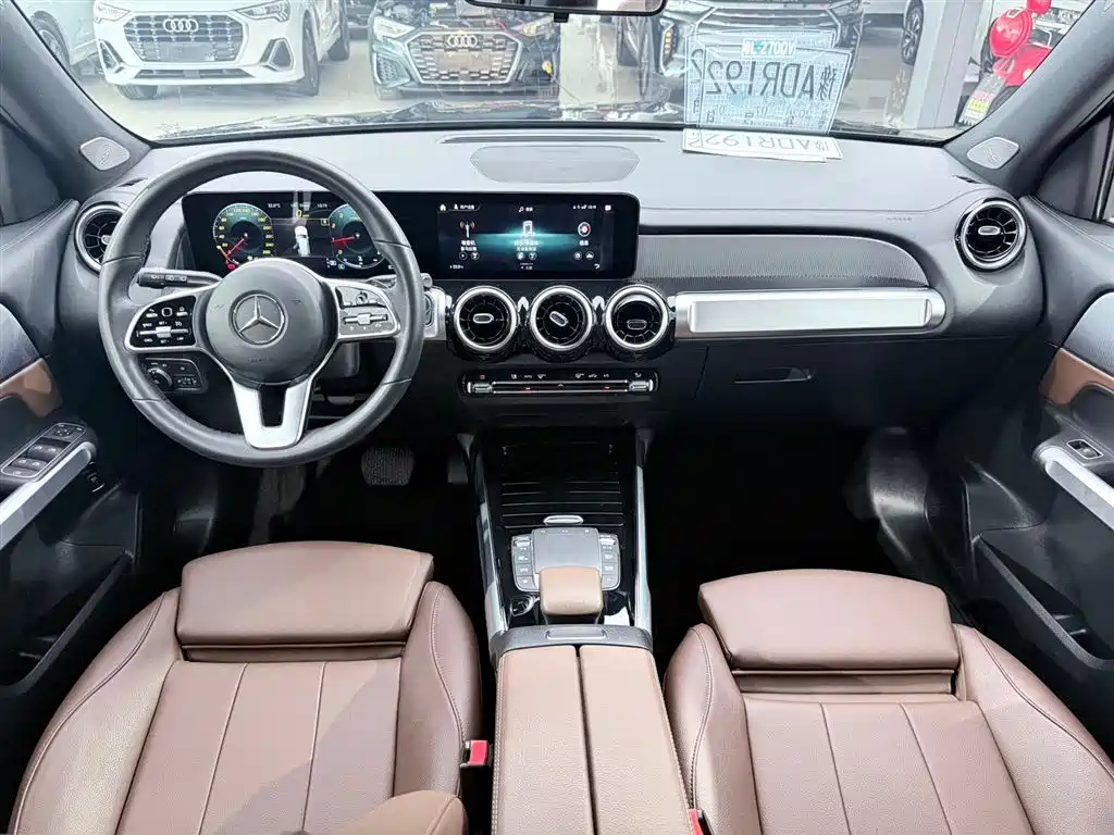 Mercedes-Benz GLB 2022 — фото 9
