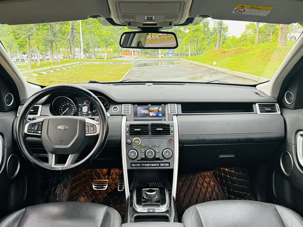 Land Rover Discovery Sport 2018 — фото 22